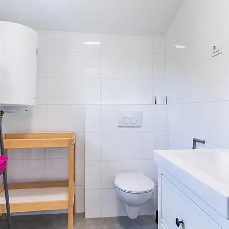 Appartement Awesome In With Kitchen *