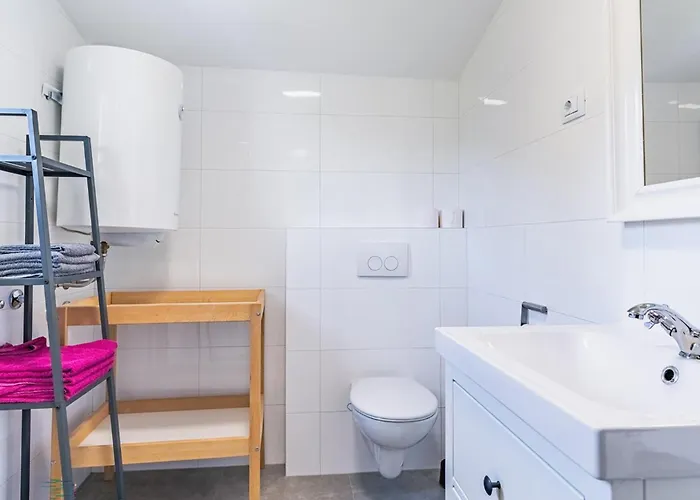 Appartement Lovely In With Wifi *