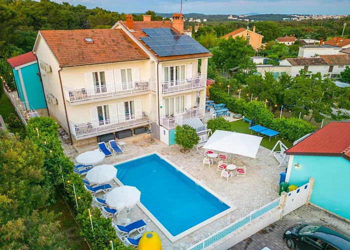 Appartement Lovely In With Wifi *