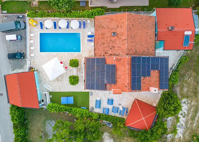 Lovely In With Wifi Pula