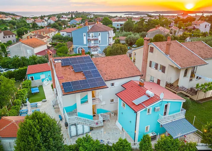 Lovely In With Wifi * 풀라